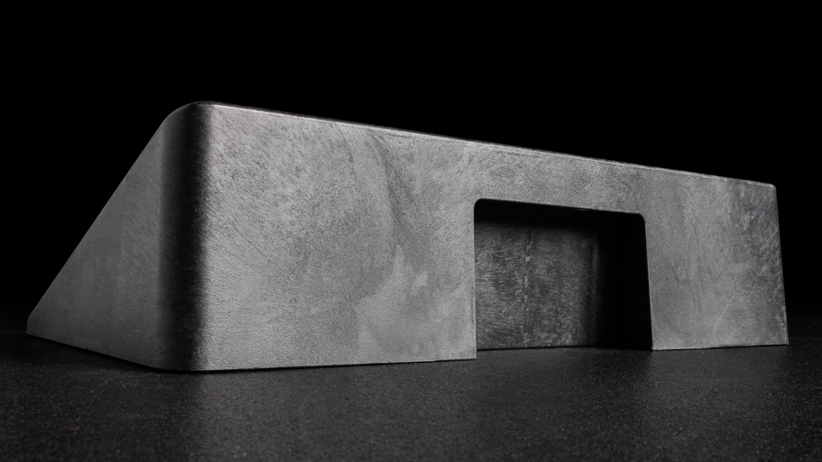 Rogue 26.5-Degree Resin Squat Wedge – Steep Slant Board for Quad